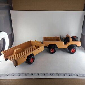 1975 FISHER-PRICE #304 Adventure People Safari Jeep Trailer